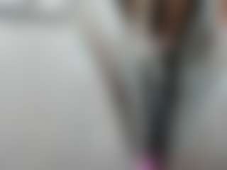 ebonydreamiin's Live Sex Cam Show