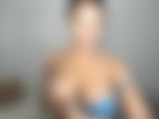 ebonydreamiin's Live Sex Cam Show