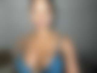 Live cam show with ebonydreamiin - Big Tits on slutload