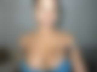 ebonydreamiin's Live Sex Cam Show