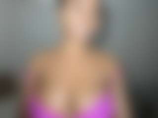 ebonydreamiin's Live Sex Cam Show