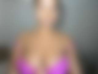 ebonydreamiin's Live Sex Cam Show