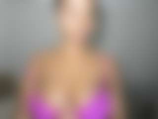ebonydreamiin's Live Sex Cam Show