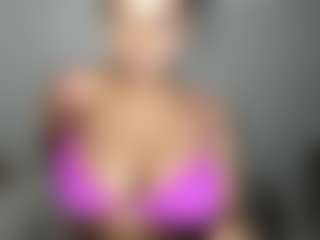 ebonydreamiin's Live Sex Cam Show
