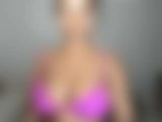 ebonydreamiin's Live Sex Cam Show