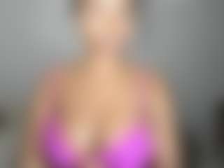 ebonydreamiin's Live Sex Cam Show