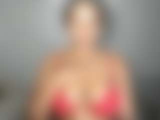 Live cam show with ebonydreamiin - Ebony Fetish on xheatlive.com