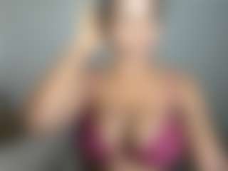 ebonydreamiin's Live Sex Cam Show