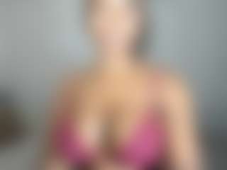 ebonydreamiin's Live Sex Cam Show
