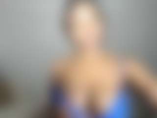 ebonydreamiin's Live Sex Cam Show