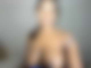 ebonydreamiin's Live Sex Cam Show