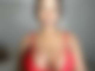 Live cam show with ebonydreamiin - Spy Curvy on 1on1-livenow