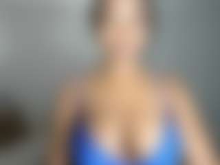 ebonydreamiin's Live Sex Cam Show