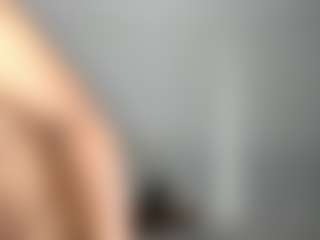 ebonydreamiin's Live Sex Cam Show