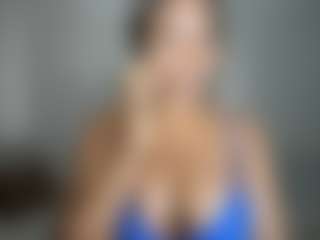 ebonydreamiin's Live Sex Cam Show
