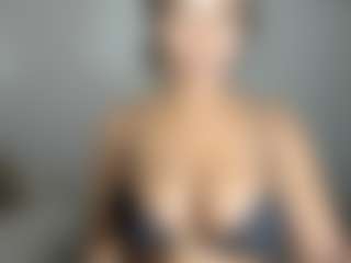 ebonydreamiin's Live Sex Cam Show