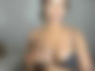 ebonydreamiin's Live Sex Cam Show