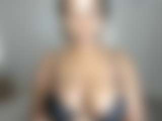 ebonydreamiin's Live Sex Cam Show