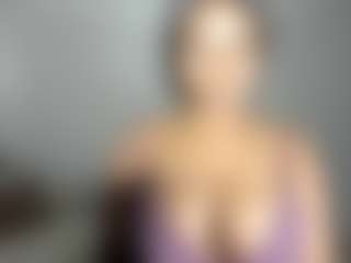 ebonydreamiin's Live Sex Cam Show