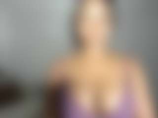 ebonydreamiin's Live Sex Cam Show