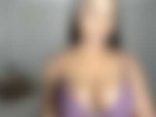 ebonydreamiin's Live Sex Cam Show