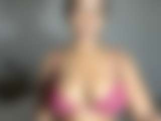 ebonydreamiin's Live Sex Cam Show