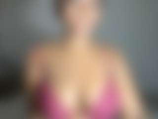 ebonydreamiin's Live Sex Cam Show