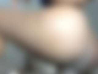 ebonydreamiin's Live Sex Cam Show