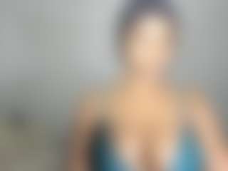 ebonydreamiin's Live Sex Cam Show