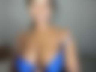 ebonydreamiin's Live Sex Cam Show