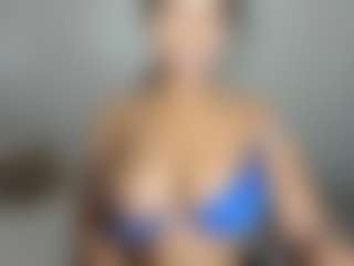 ebonydreamiin's Live Sex Cam Show