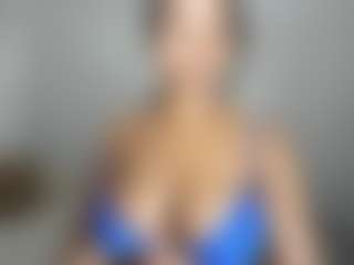 ebonydreamiin's Live Sex Cam Show