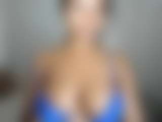 ebonydreamiin's Live Sex Cam Show