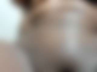 ebonydreamiin's Live Sex Cam Show