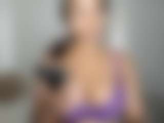 Live cam show with ebonydreamiin - Teen (18+) on Camsoda