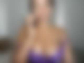 ebonydreamiin's Live Sex Cam Show