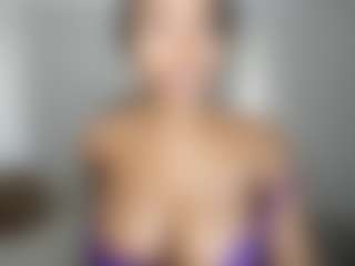 ebonydreamiin's Live Sex Cam Show