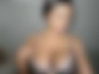 Live cam show with ebonydreamiin - Big Tits on SpankPalCams