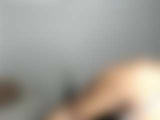 ebonydreamiin's Live Sex Cam Show