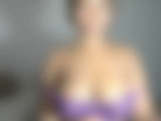 ebonydreamiin's Live Sex Cam Show