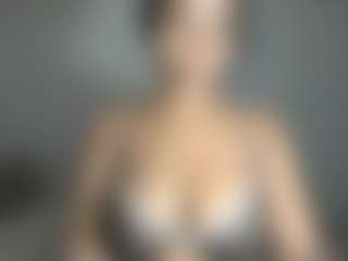 ebonydreamiin's Live Sex Cam Show