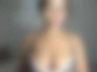 ebonydreamiin's Live Sex Cam Show
