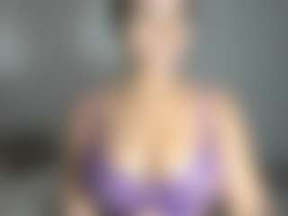 ebonydreamiin's Live Sex Cam Show