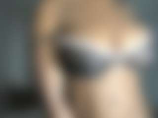 ebonydreamiin's Live Sex Cam Show