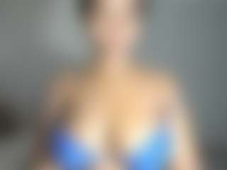 Show in cam erotica live di ebonydreamiin