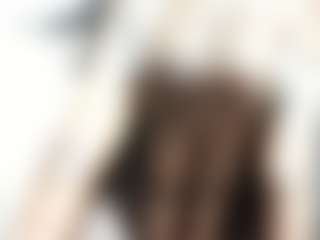 Live cam show with ebonydreamiin - Cum Lovense on PervPlay.com
