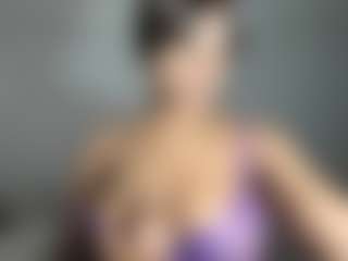 ebonydreamiin's Live Sex Cam Show