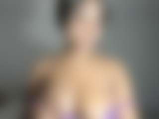 ebonydreamiin's Live Sex Cam Show