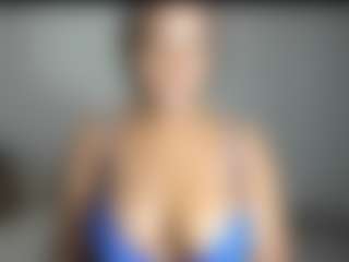 ebonydreamiin's Live Sex Cam Show