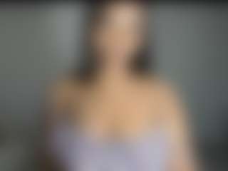 ebonydreamiin's Live Sex Cam Show